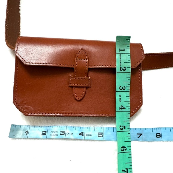 Banana Republic Heritage Leather Belt Bag ONE SIZE - Picture 9 of 10